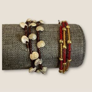 Set of 2 beaded bracelets adjustable size